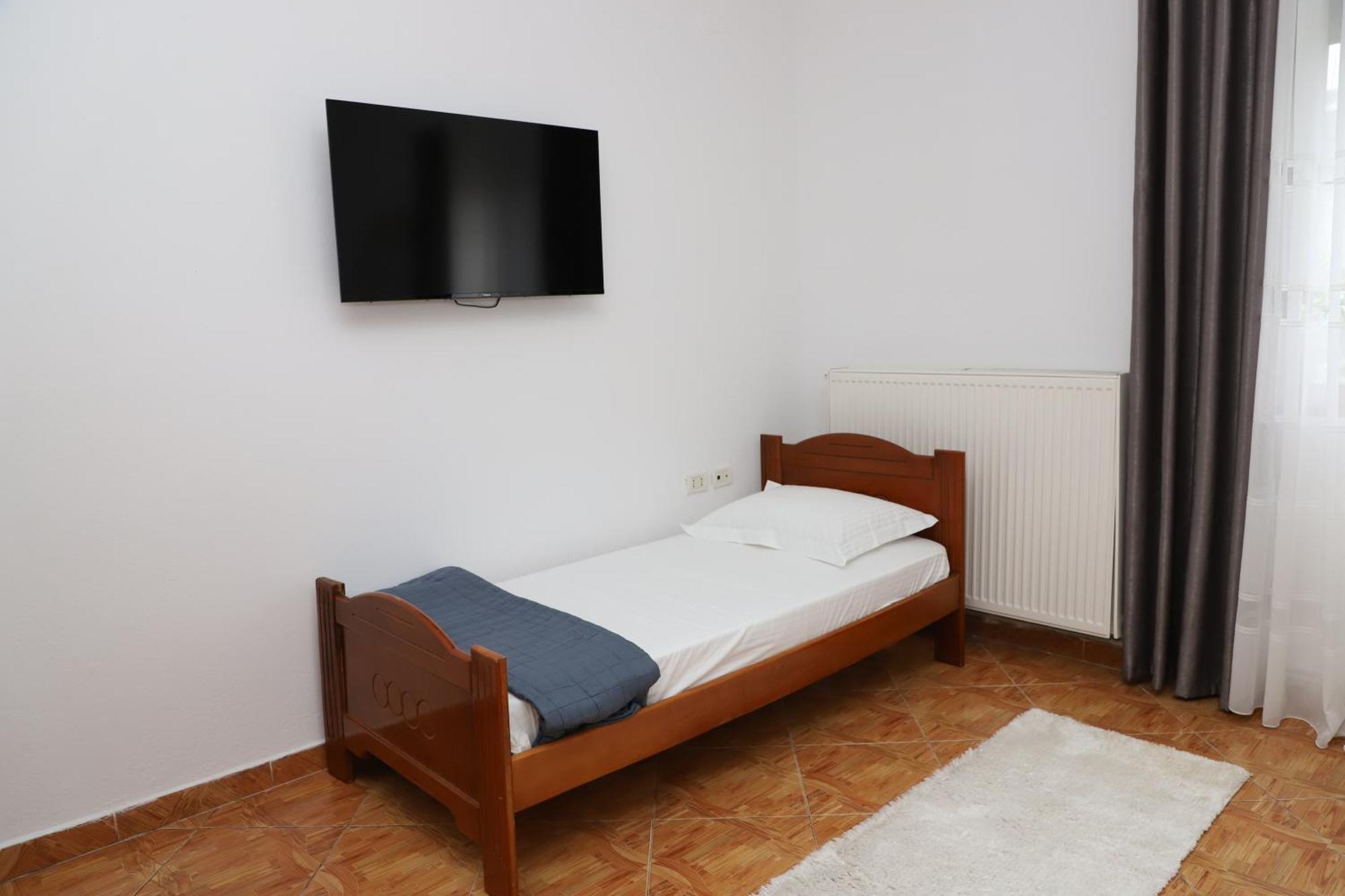 Apartment Xheison Berat Eksteriør billede