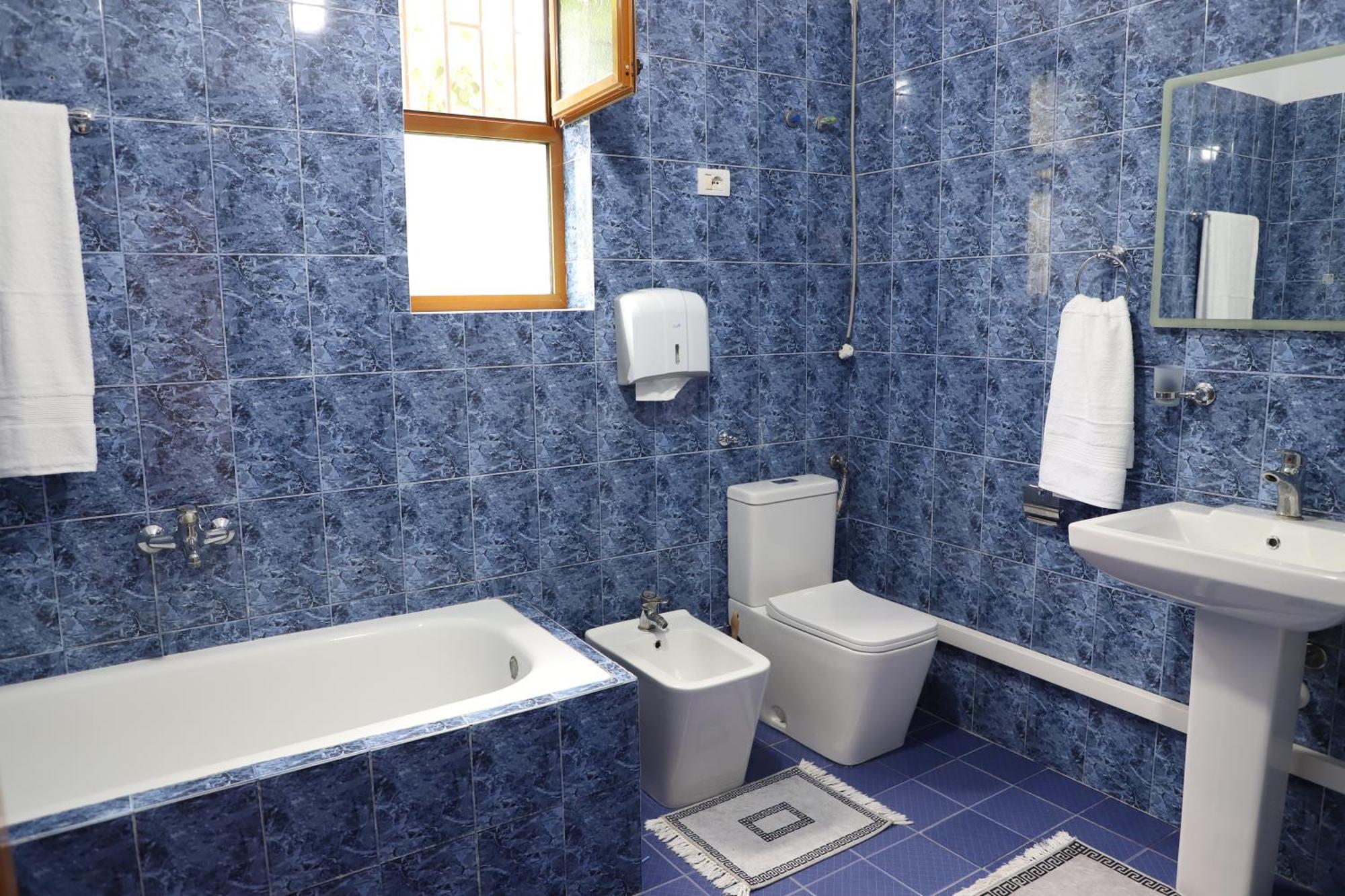 Apartment Xheison Berat Eksteriør billede