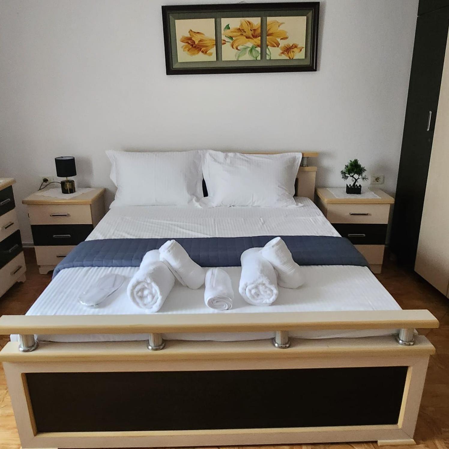 Apartment Xheison Berat Eksteriør billede