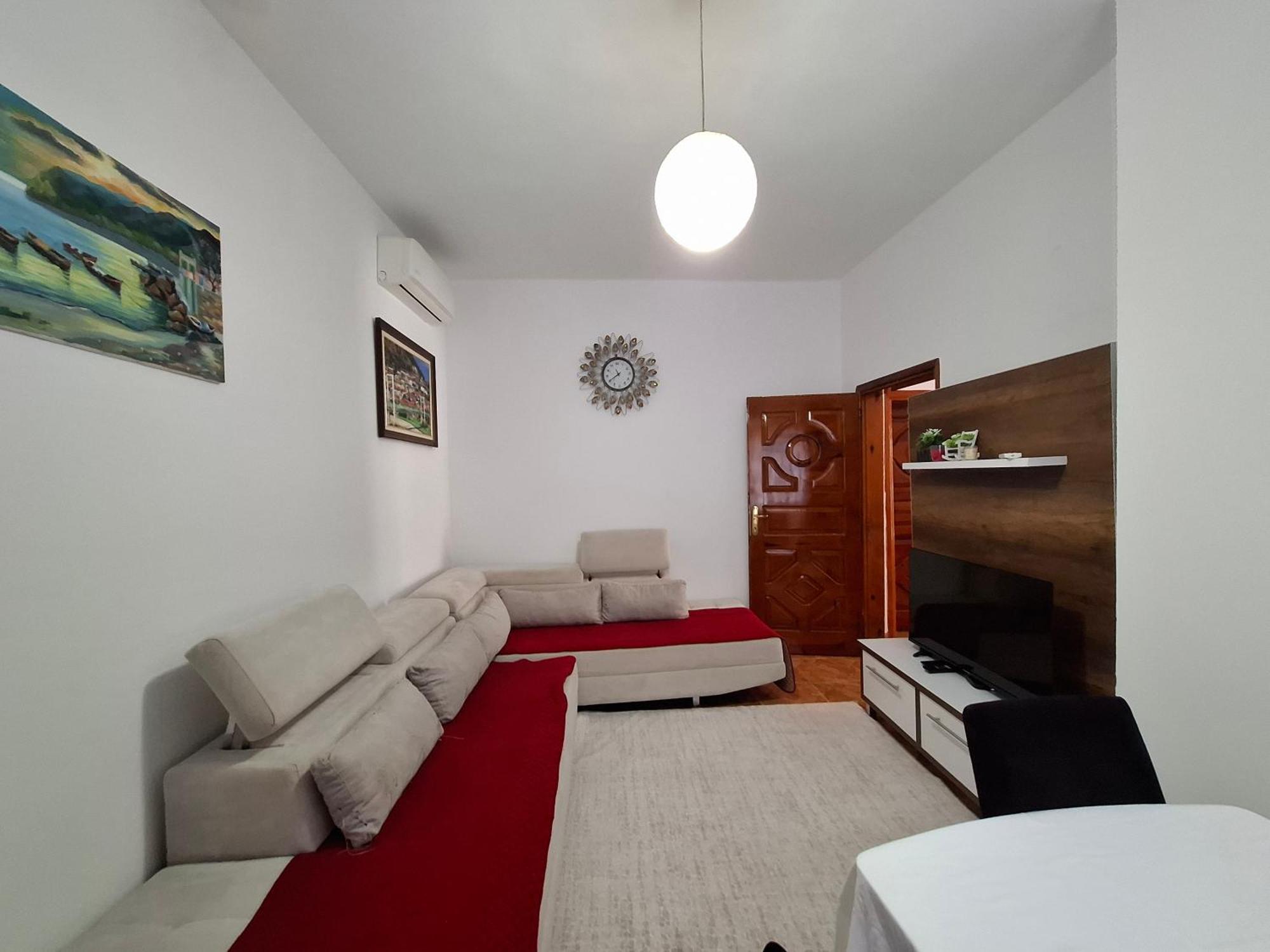 Apartment Xheison Berat Eksteriør billede